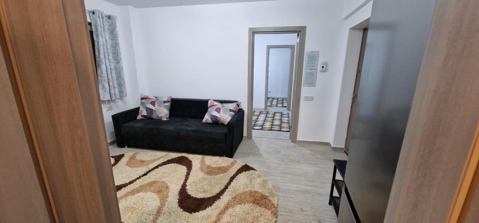 Apartament 3 Cam Grand Arena 부쿠레슈티 외부 사진