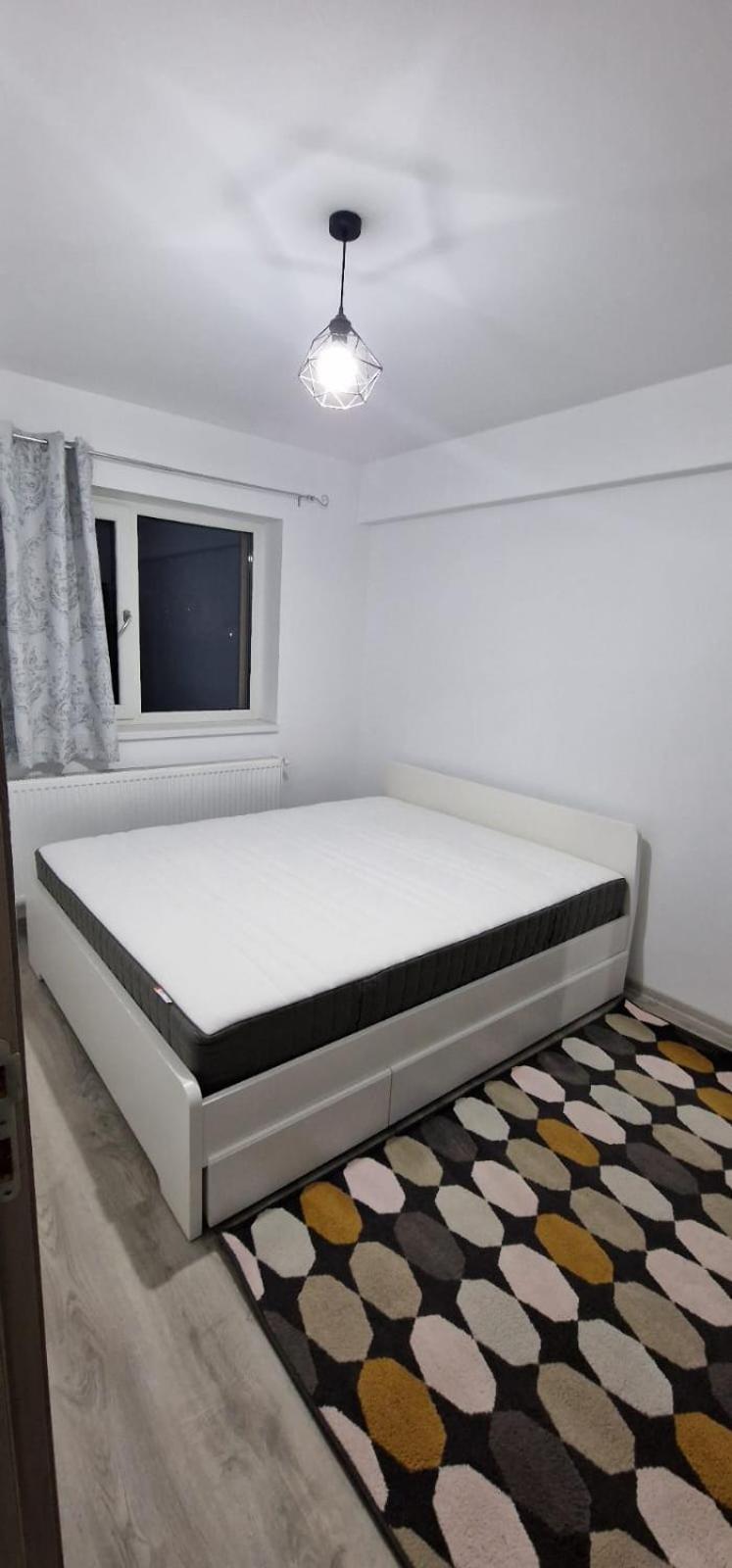 Apartament 3 Cam Grand Arena 부쿠레슈티 외부 사진