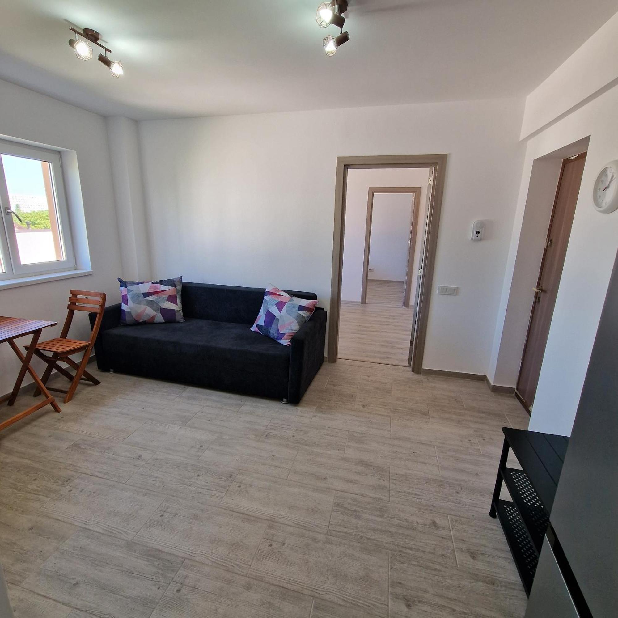 Apartament 3 Cam Grand Arena 부쿠레슈티 객실 사진